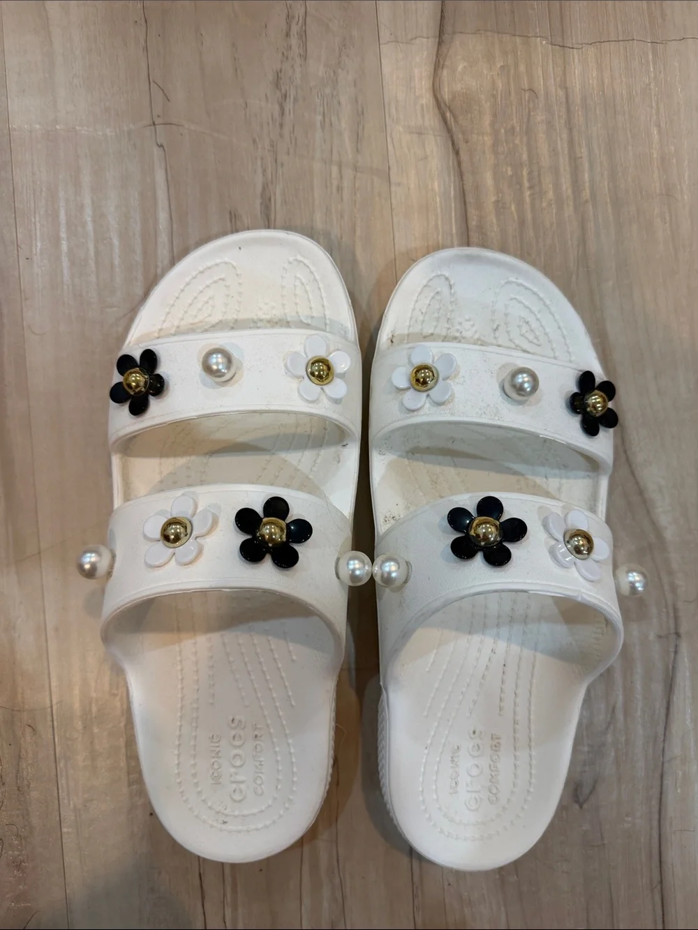 CROCS White Floral Pearl Slide Sandals